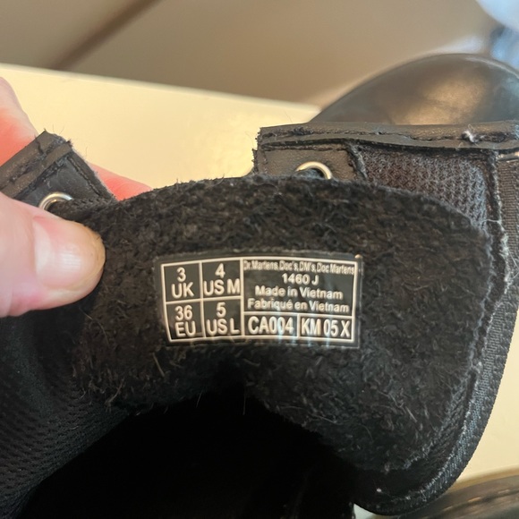 Kids Dr Martens Girls Size 4 - Picture 3 of 3